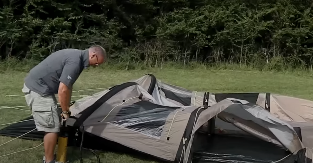 How to Set Up and Fix an Inflatable Tent?